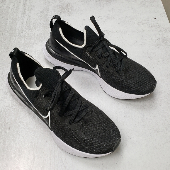 Nike React Infinity Run Flyknit Sneakers Black White SZ 10.5 - Picture 1 of 8